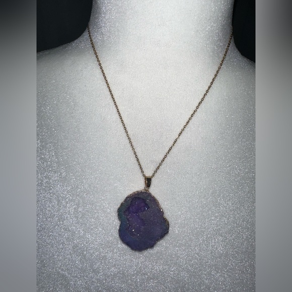 Raw Purple/ Rainbow Amethyst Crystal Quartz Druzy Pendant Gold plated Necklace - Picture 6 of 6